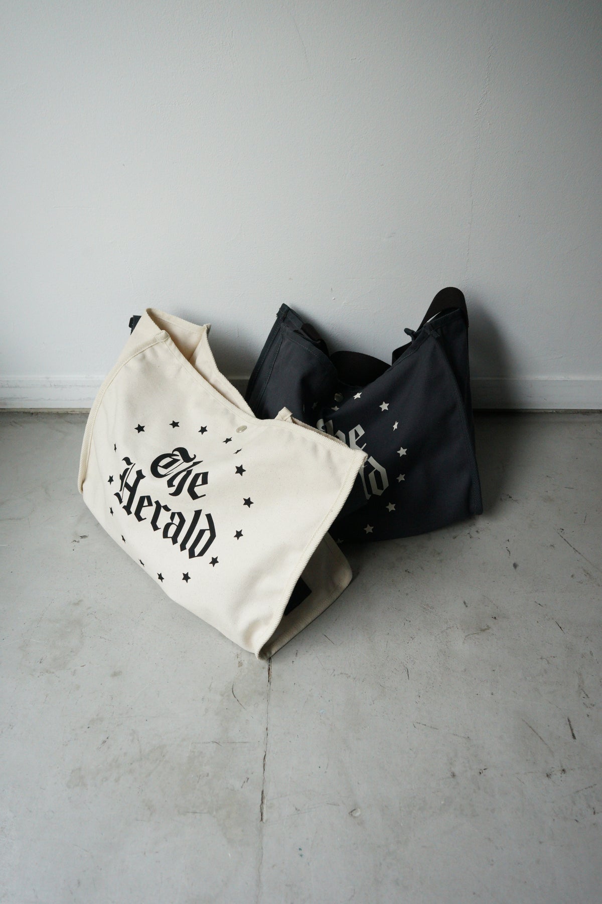 HERALD POSTMAN BAG